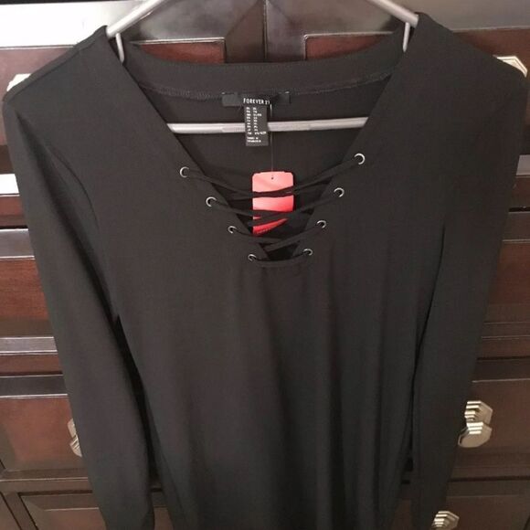 Black Lace Up Front Mini Bodycon Dress​ - Picture 3 of 4